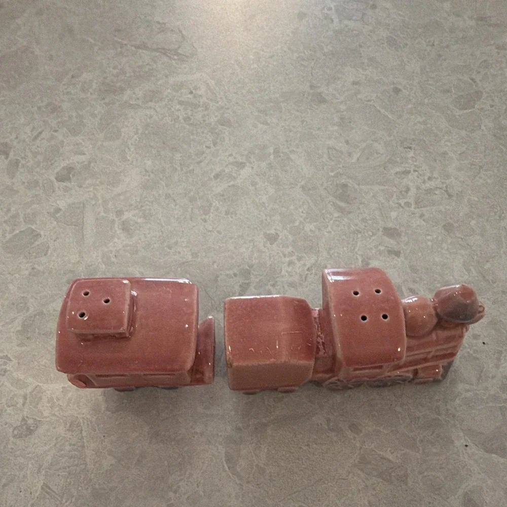 Vintage Pink Ceramic Train Salt and Pepper Shakers Set 2pc Novelty Locomotive